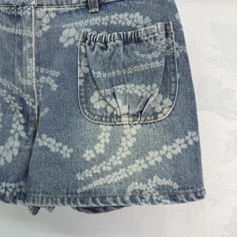 Chanel Jeans Upgraded 109848