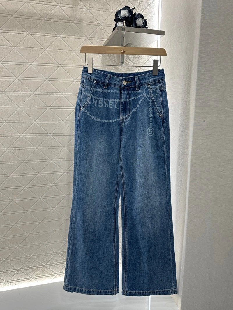 Chanel Jeans Contemporary 109842