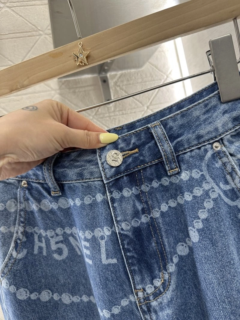 Chanel Jeans Contemporary 109842