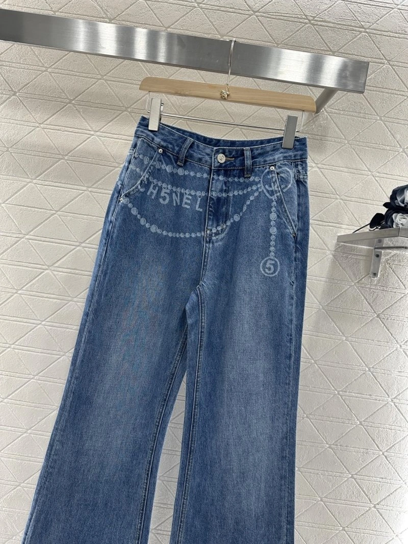 Chanel Jeans Contemporary 109842