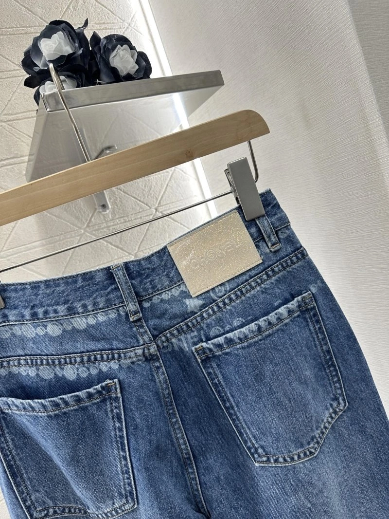 Chanel Jeans Contemporary 109842