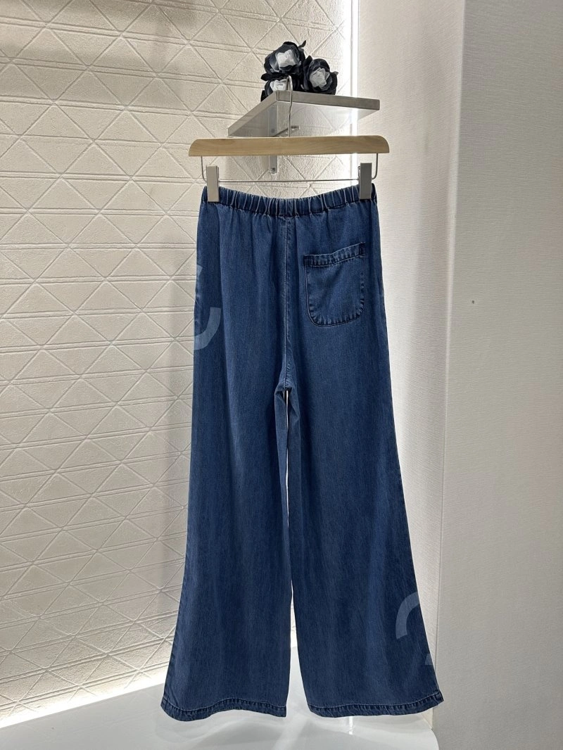 Efficient Chanel Jeans 109827
