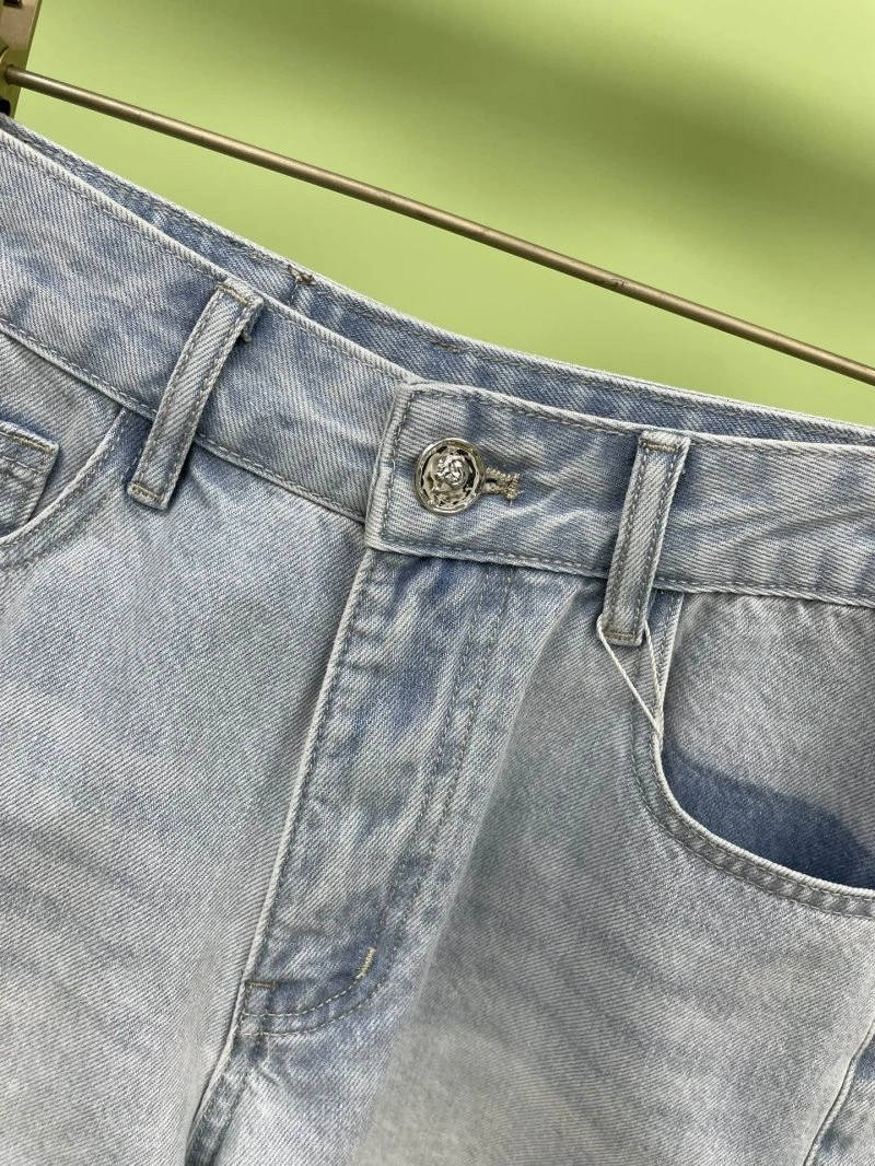 Supportive Chanel Jeans 109831