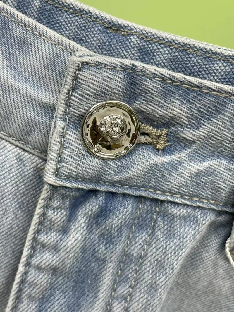 Supportive Chanel Jeans 109831