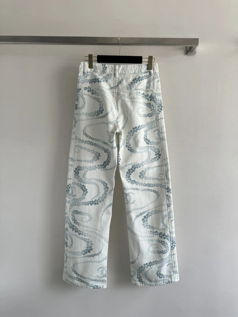 Sophisticated Chanel Jeans 109819