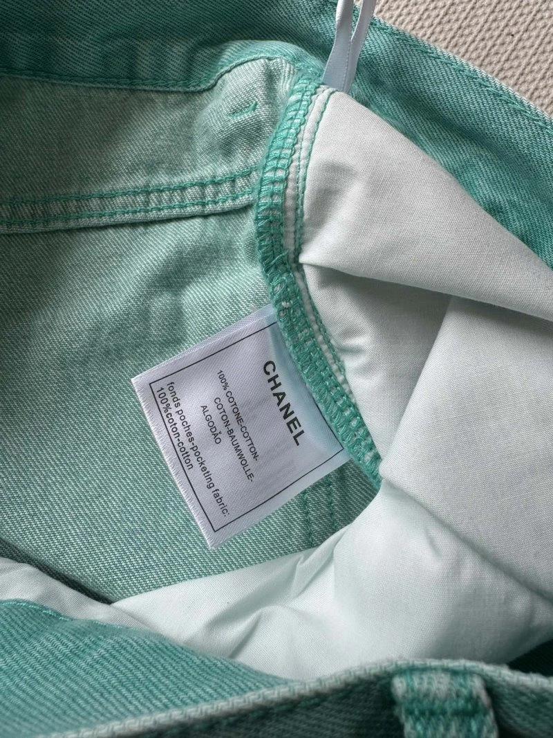 Chanel Jeans Classic 109821