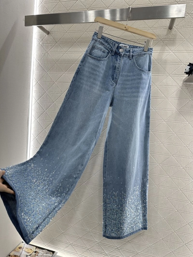 Attractive Chanel Jeans 109824