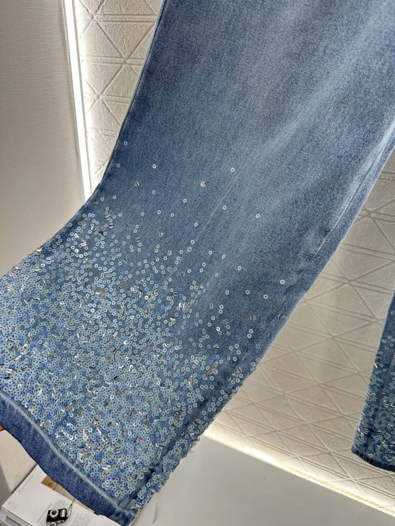 Attractive Chanel Jeans 109824