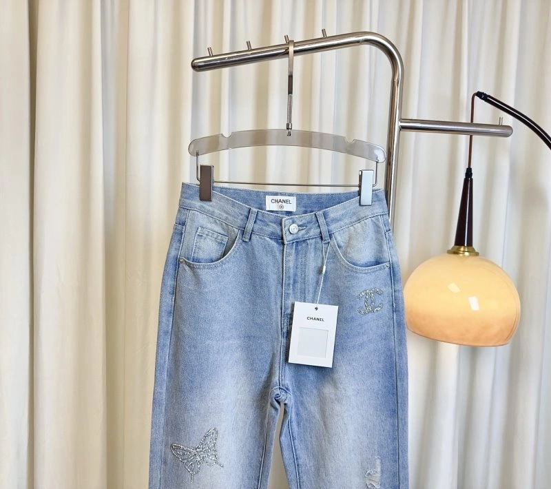 Chanel Jeans Snug 109837