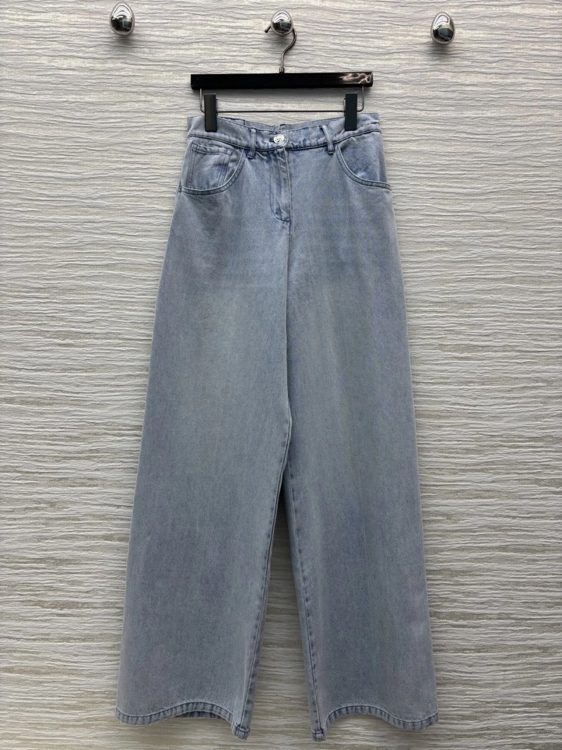 Chanel Jeans Sophisticated 109825