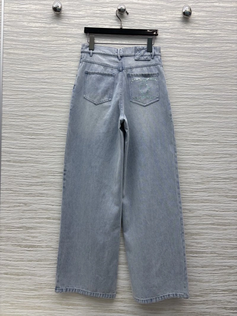 Chanel Jeans Sophisticated 109825