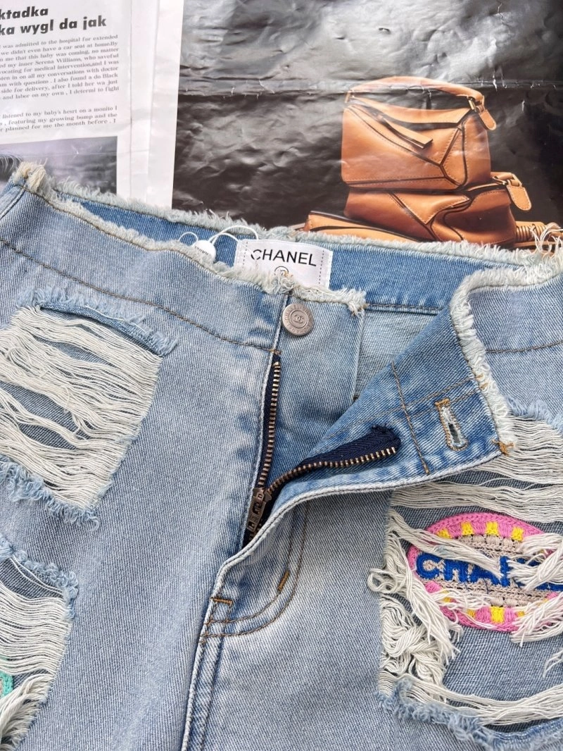 Compact Chanel Jeans 109490