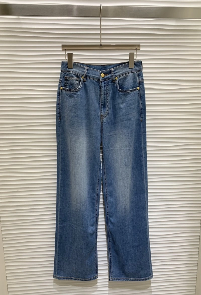 Durable Chanel Jeans 109495