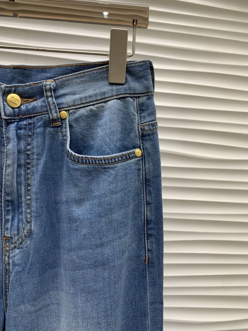 Durable Chanel Jeans 109495