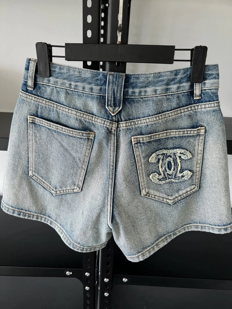Chanel Jeans Comfortable 109498