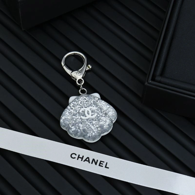 RelaxedFit Chanel Keychains 224748