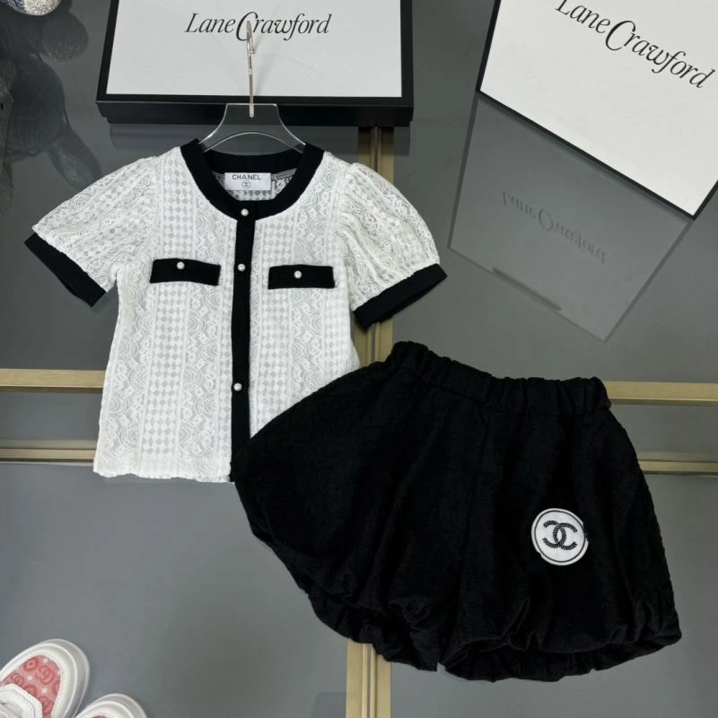 Chanel Kids Modern 111144