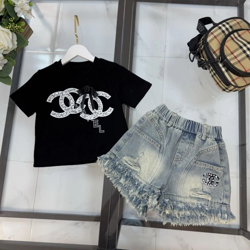 Chanel Kids Original 111135