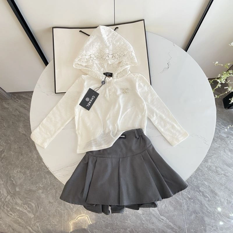 Chanel Kids Attractive 111151
