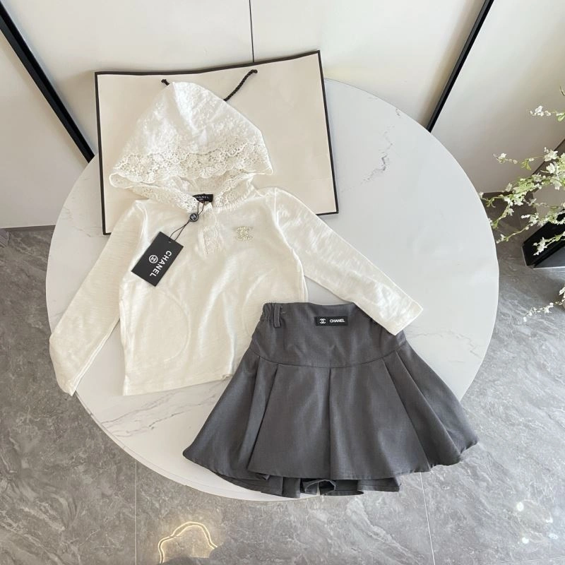 Chanel Kids Attractive 111151