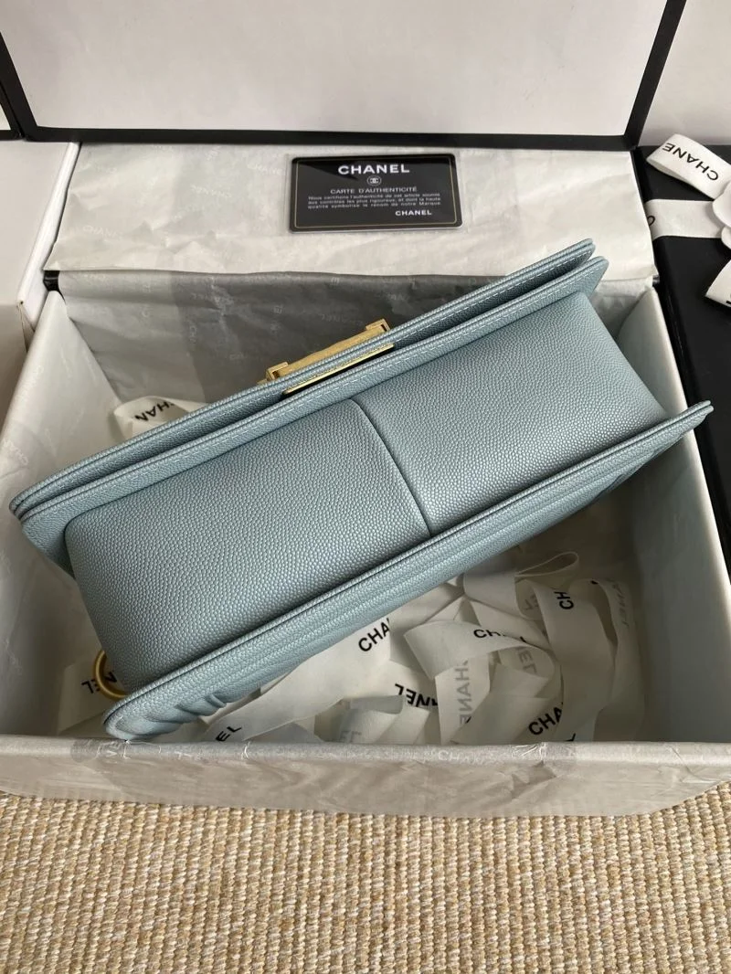 TechFriendly Chanel Leboy Series Bags 54912