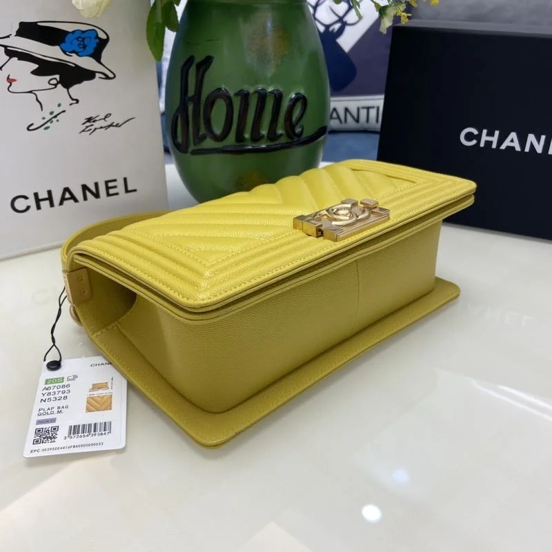TechFriendly Chanel Leboy Series Bags 54938