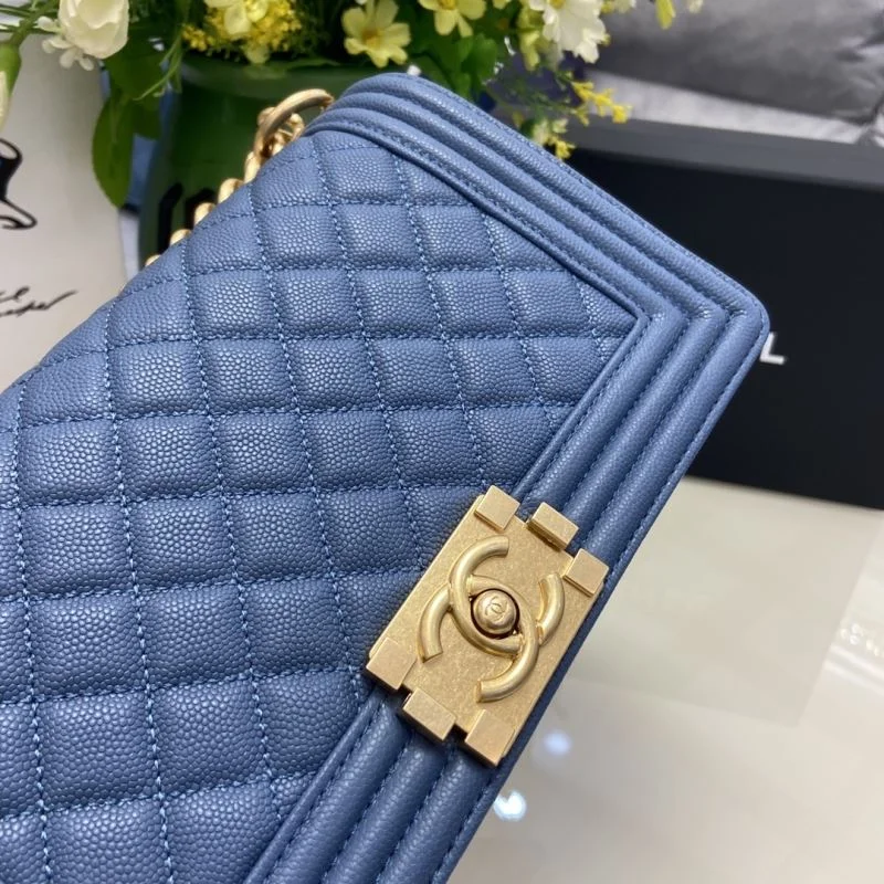 Chanel Leboy Series Bags Breathable 54892