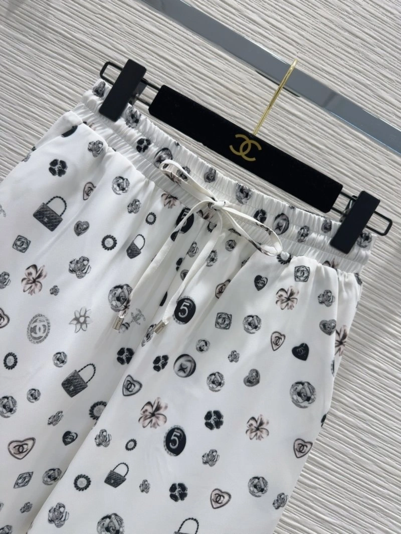 Chanel Long Pants Lightweight 108928