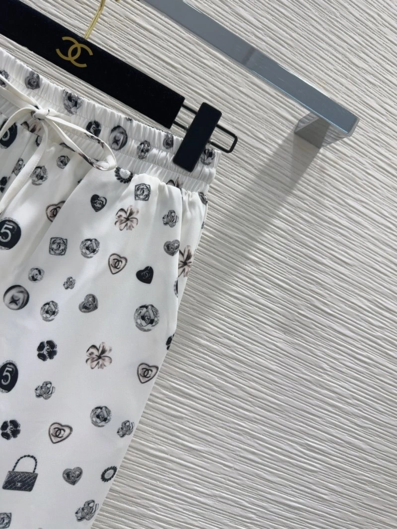 Chanel Long Pants Lightweight 108928