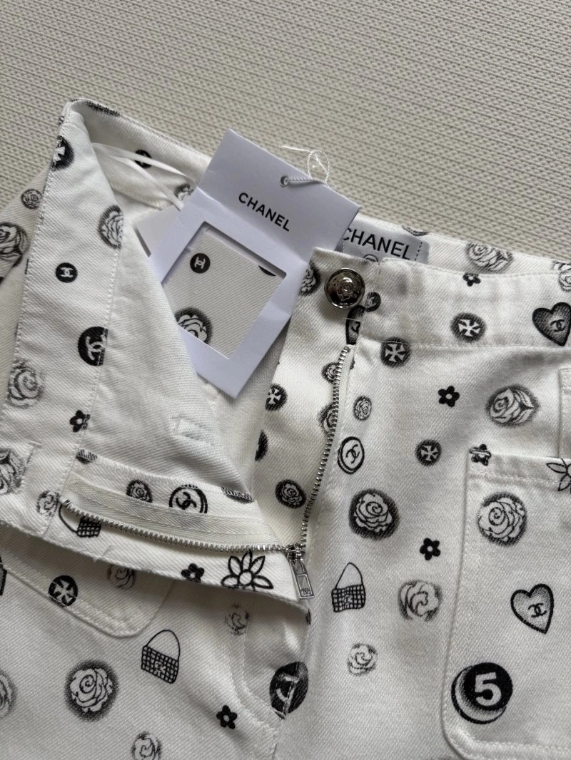 Supportive Chanel Long Pants 108943