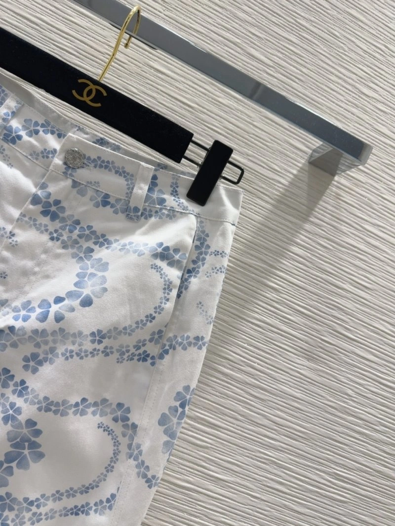Sophisticated Chanel Long Pants 108915