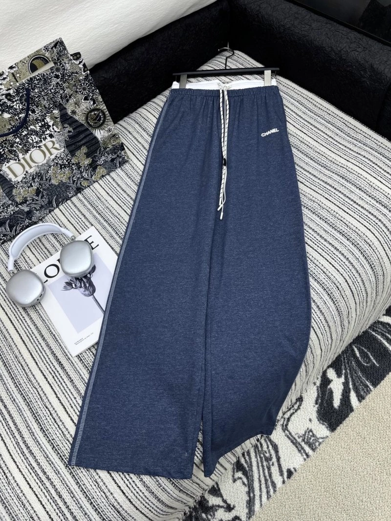 Sleek Chanel Long Pants 110605