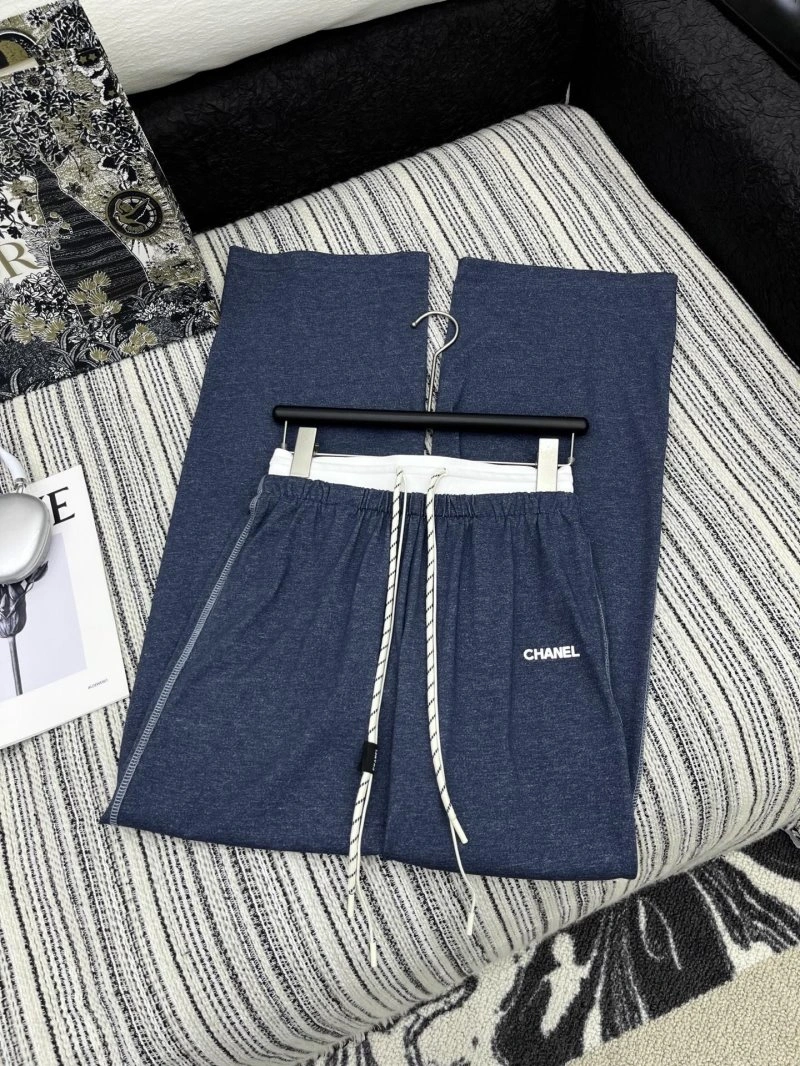 Sleek Chanel Long Pants 110605