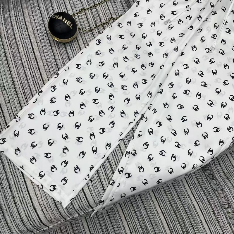 Chanel Long Pants Resilient 110580