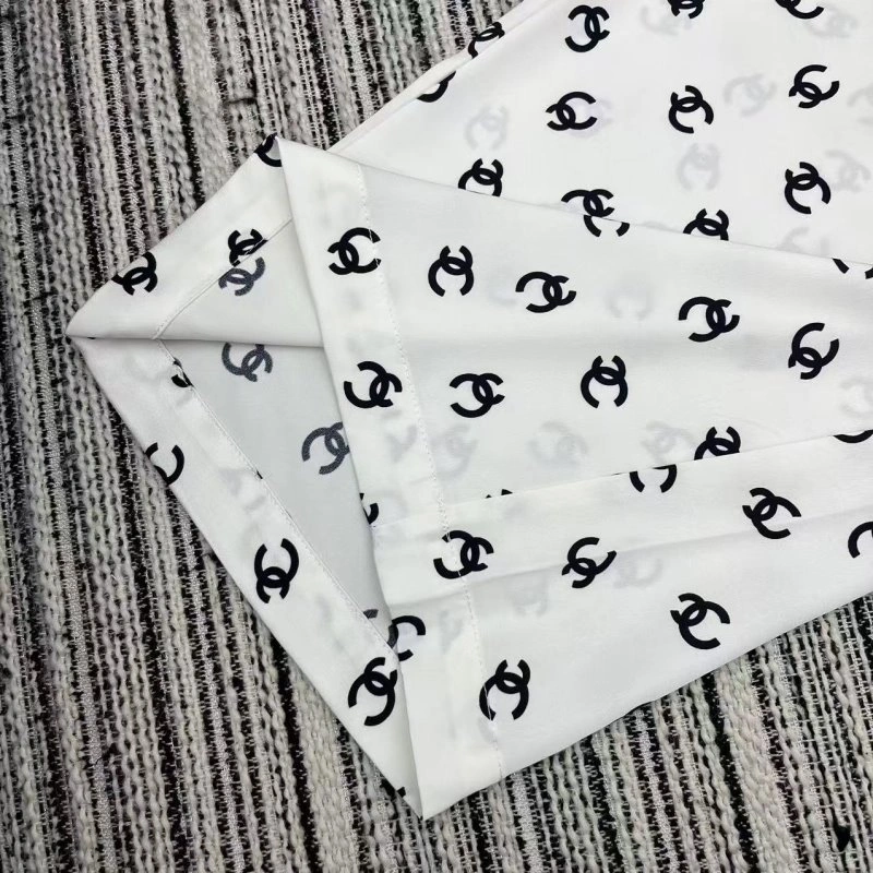 Chanel Long Pants Resilient 110580