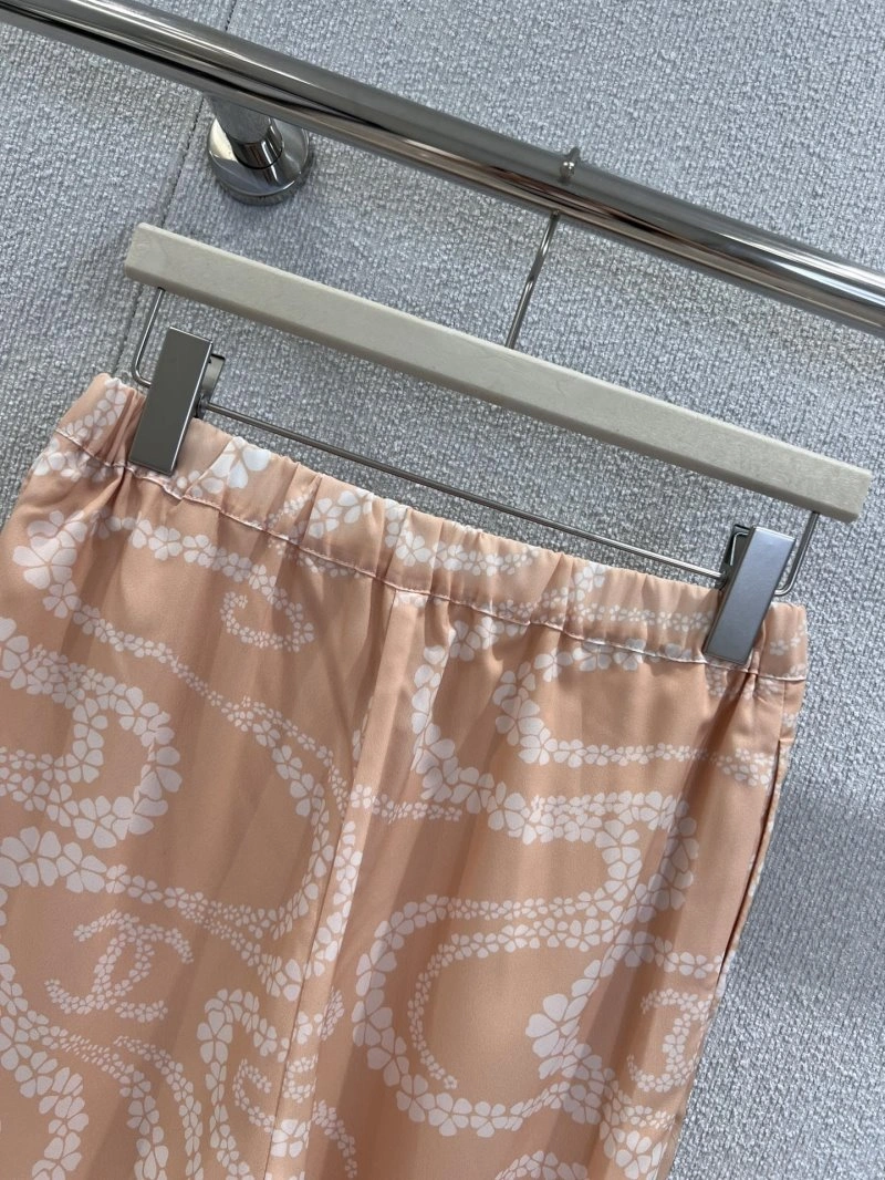 WellDesigned Chanel Long Pants 110548