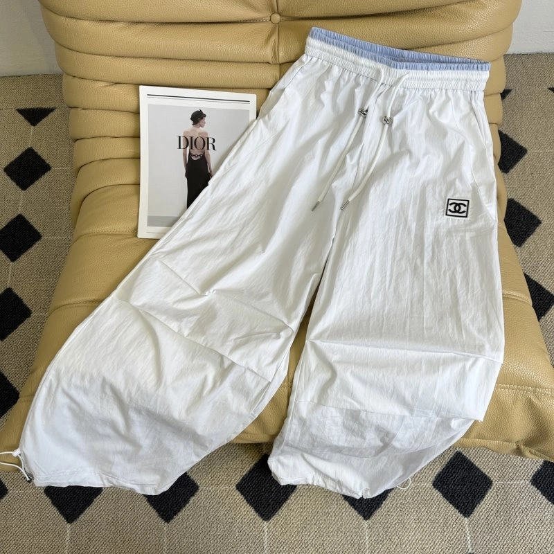 Chic Chanel Long Pants 110558