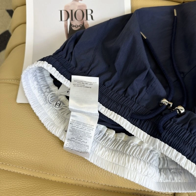 Chic Chanel Long Pants 110558