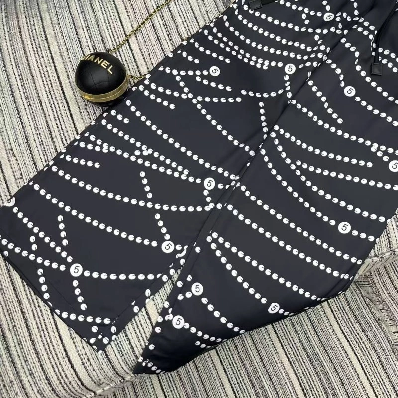 Versatile Chanel Long Pants 110549