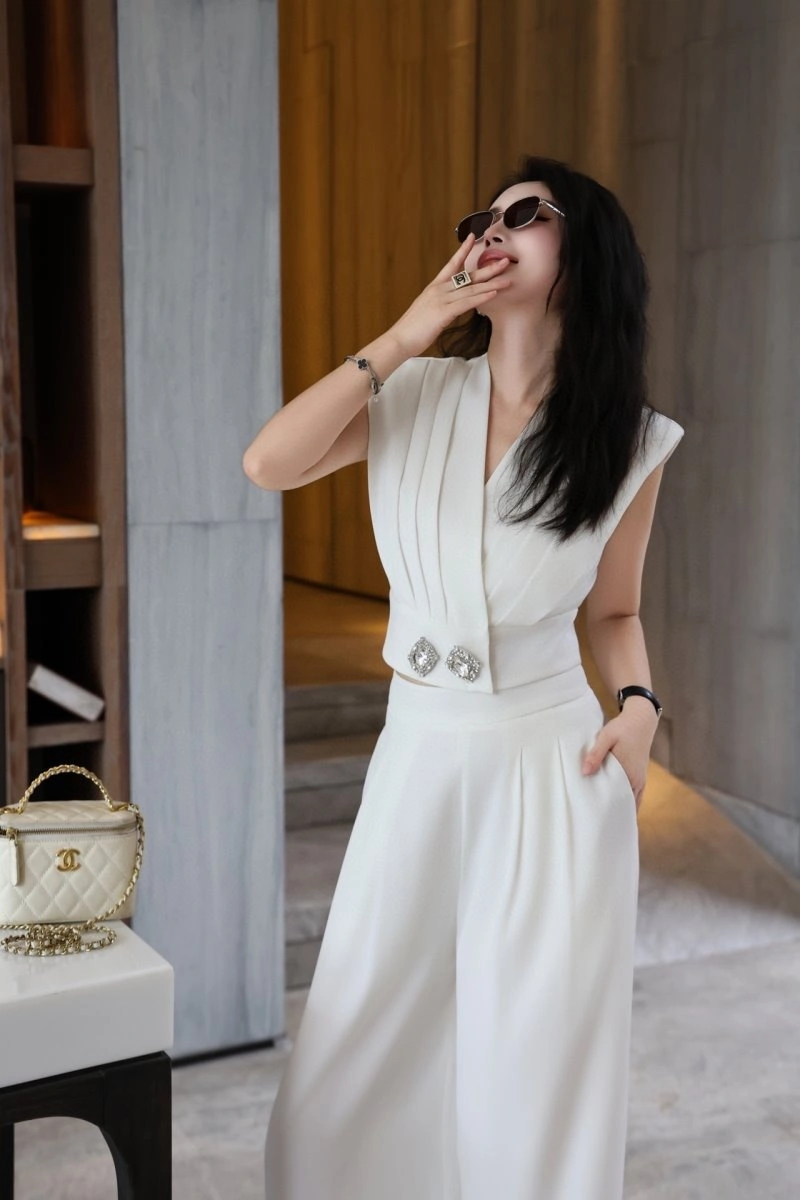 Chanel Long Pants Youthful 110540