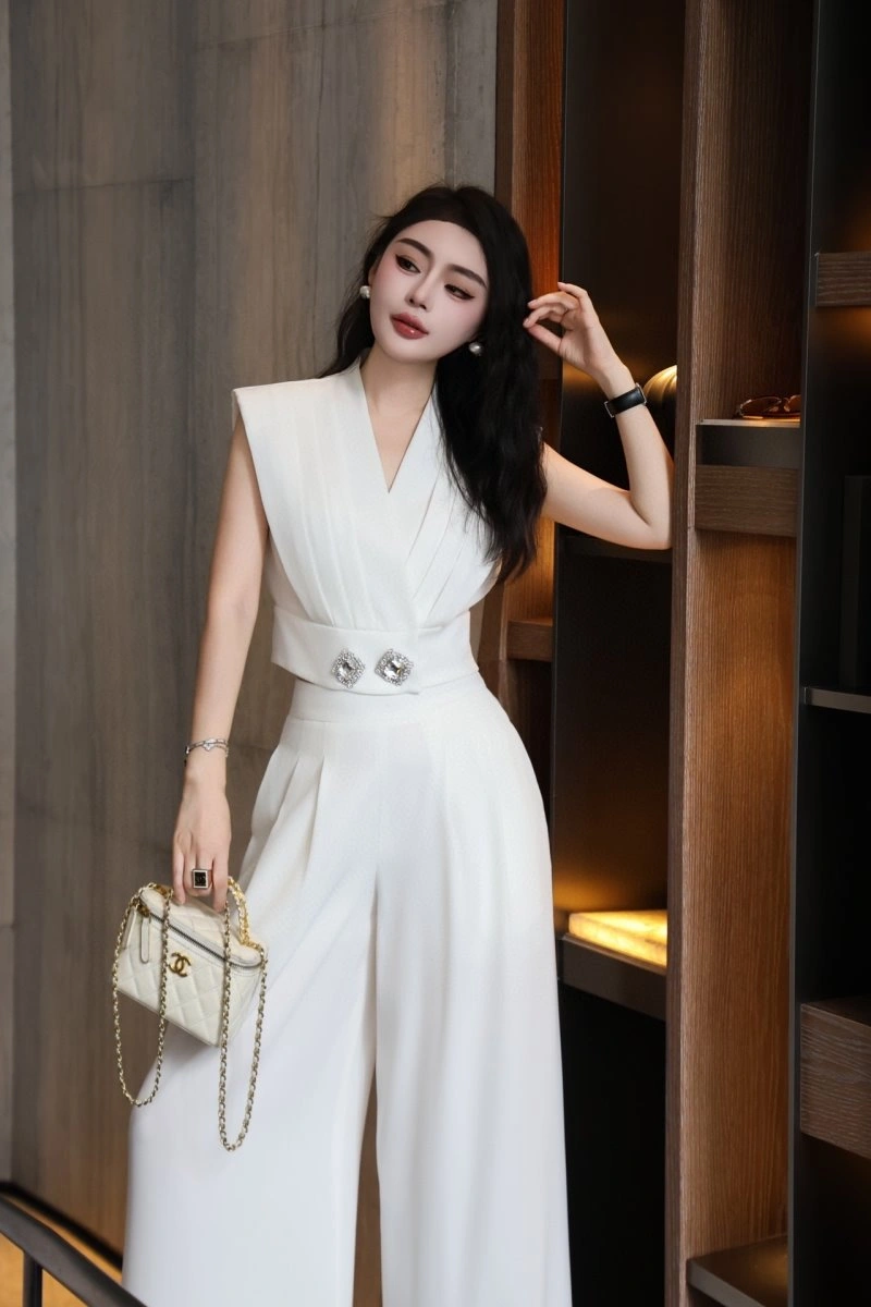 Chanel Long Pants Youthful 110540