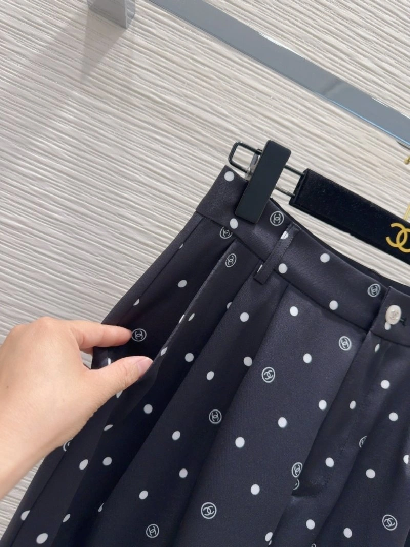 Breathable Chanel Long Pants 110544
