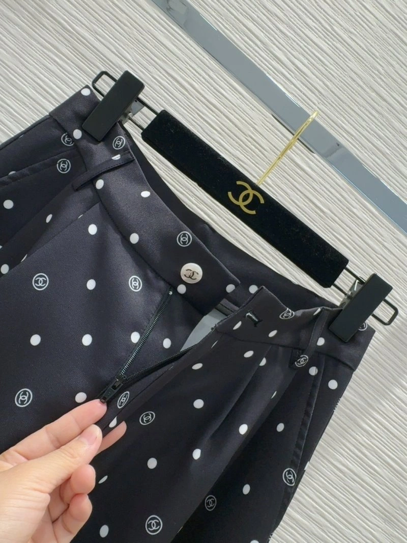 Breathable Chanel Long Pants 110544