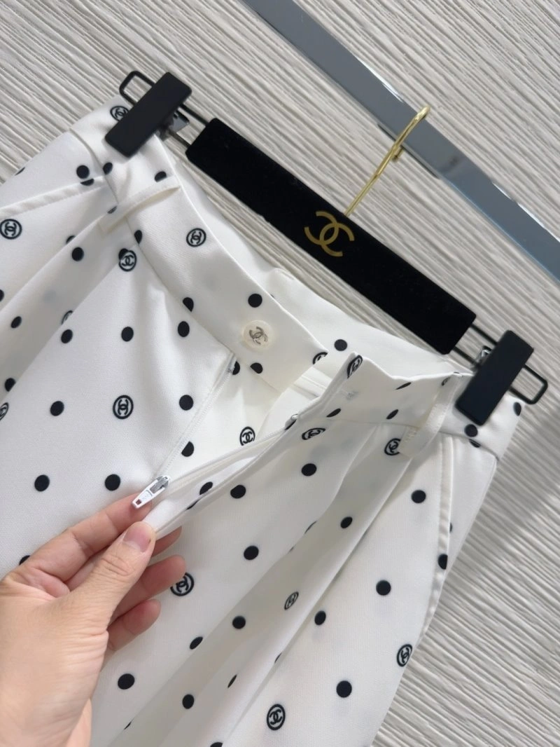 Chanel Long Pants Unique 110557