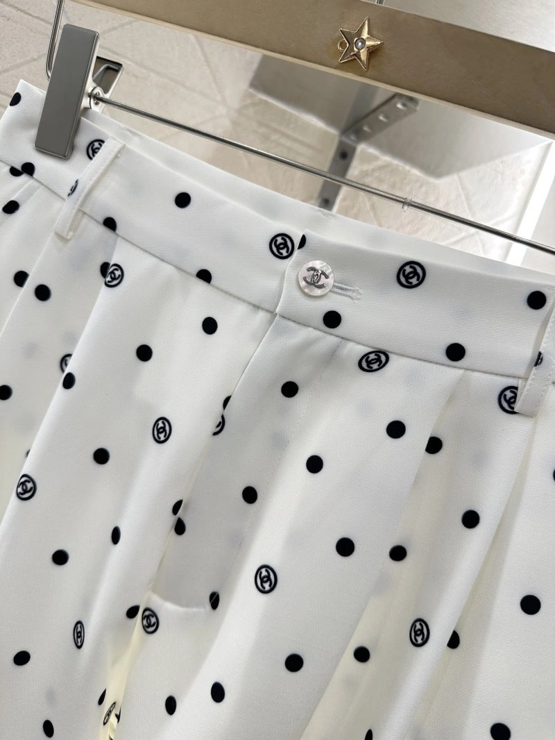 Effortless Chanel Long Pants 110536