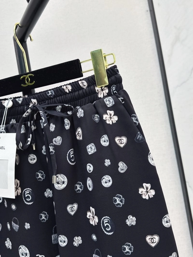 Durable Chanel Long Pants 108164