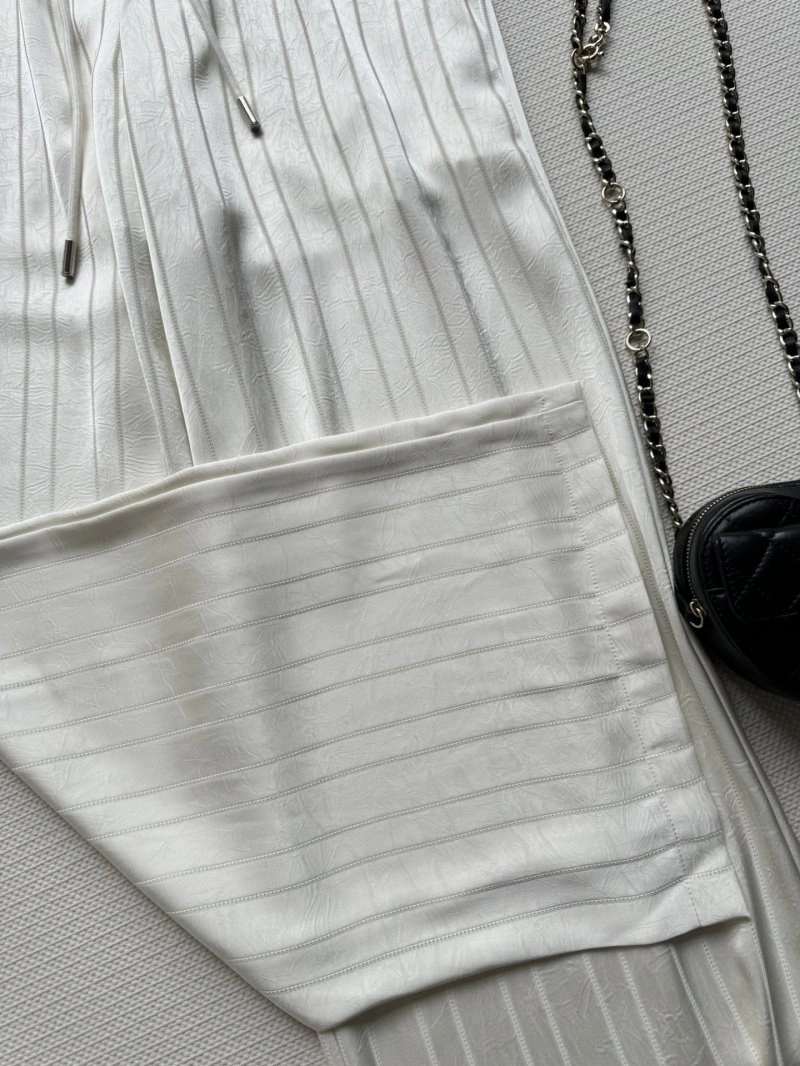 Chanel Long Pants Affordable 108160