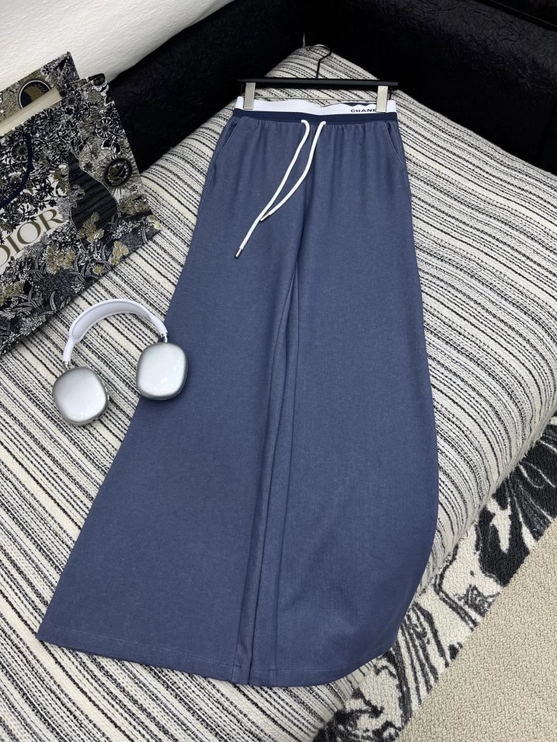 Chanel Long Pants Sustainable 109816