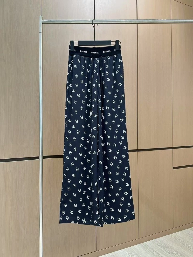 Chanel Long Pants Sophisticated 109815