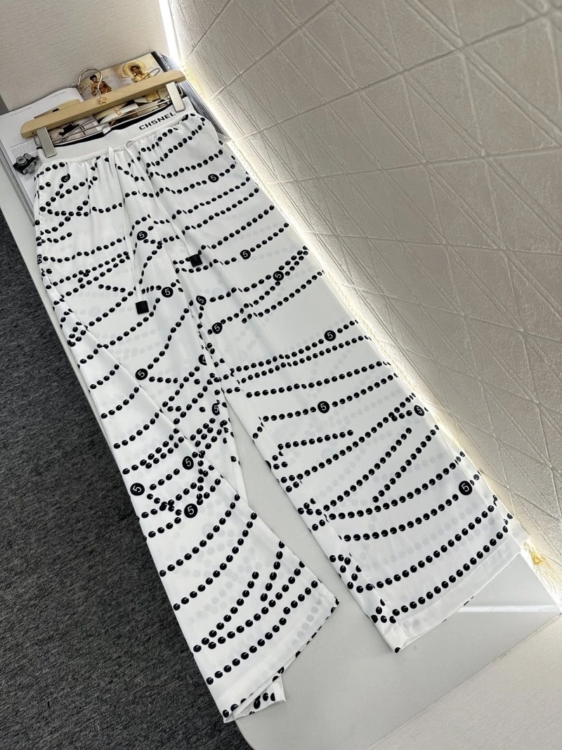 Supportive Chanel Long Pants 109810